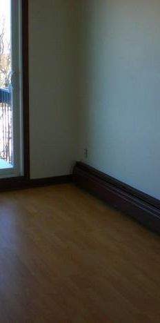 Grand 4 1/2 pour juillet - Photo 1