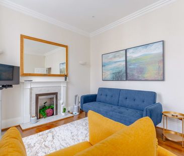 1 Bed Flat, Queen's Gate Terrace, SW7 - Photo 3