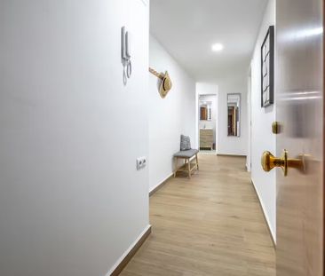 Carrer dels Germans Villalonga, Valencia, Valencian Community 46020 - Photo 5