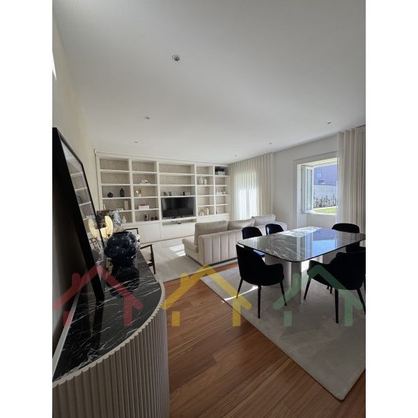 Apartamento T2 em Porto - Foto 1