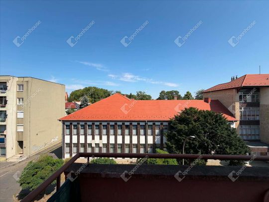Kiadó jó állapotú lakás - Szombathely - Fotó 1