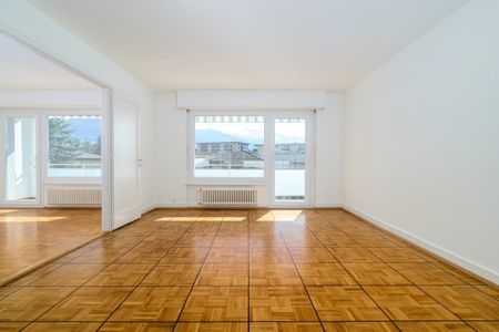 Apartment - Photo 3