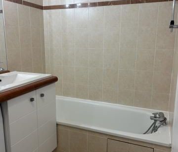 Appartement à louer - 3 pièces - 59 m² - Photo 2