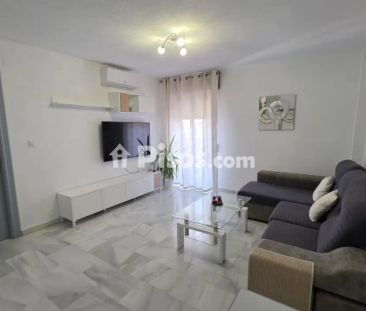 Piso en alquiler en Centro - Photo 1