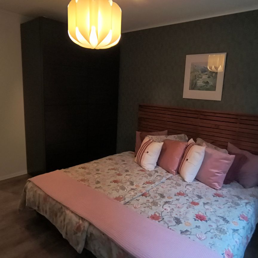 Rondellen, Järfälla - Photo 1