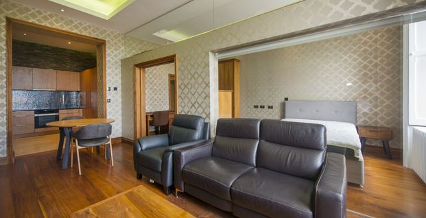 Apartment 8, Convent Hall, Convent Avenue, Mount Saint Annes, Milltown, Dublin 6 - Photo 1