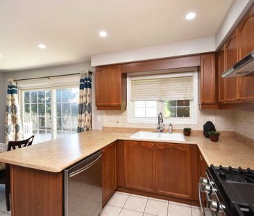 For Lease - 22 Kershaw Street, Brampton, Ontario - Photo 5