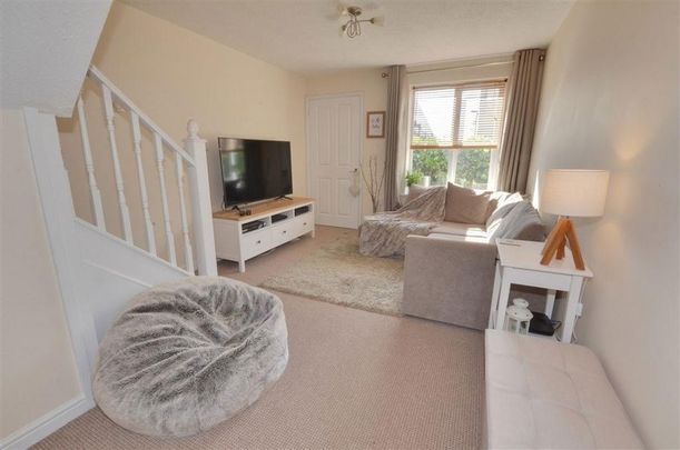 2 bedroom townhouse to rent - Photo 1