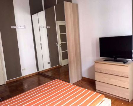 Via Giulio e Corrado Venini, Milan, Lombardy 20124 - Foto 2