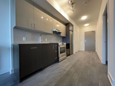 For Lease - 188 Fairview Mall Drive Unit# 317, Toronto, Ontario - Photo 2