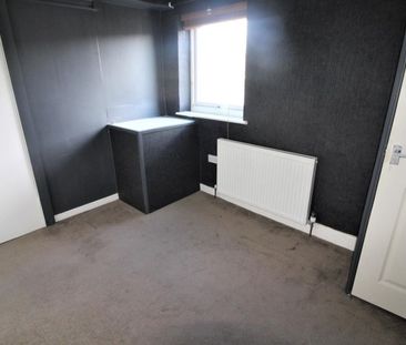 Little Church Lane, LS26 - Photo 2