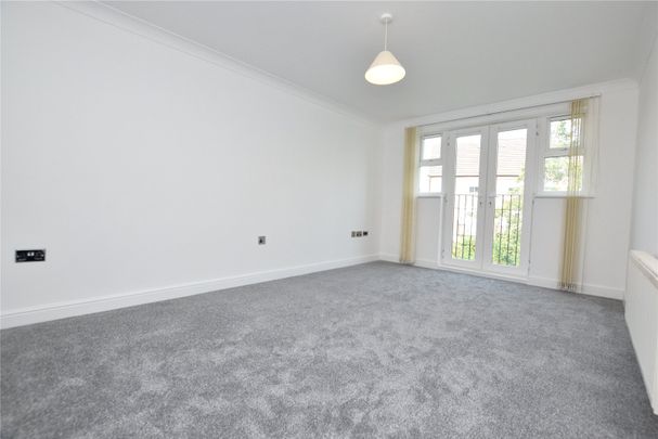 42, Meadow Side Road, East Ardsley, Wakefield, West Yorkshire, WF3 2LZ - Photo 1