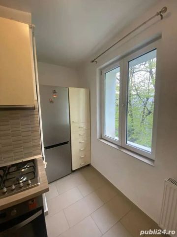 Particular, inchiriez Apartament de 2 camere, Str Calea Floreasca, vis a vis de blocurile One - Fotografie 3