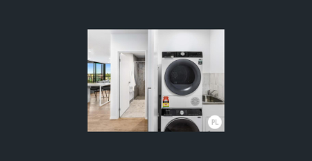 Fully furnished Two bedroom I Amazing rooftop wellness amenities! Discover elevated rental living at Story House. - Photo 4