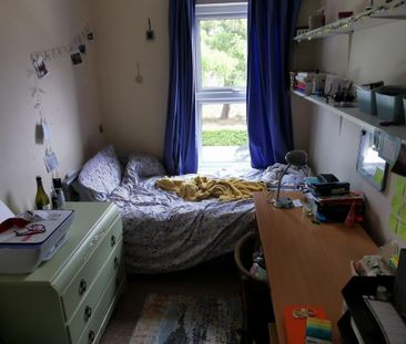 5 bedroom terraced house to rent - Photo 4