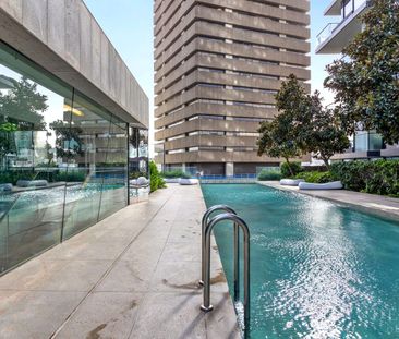 Fully Furnished One-Bedroom Apartment in Central Park – Move Straight In - Photo 6