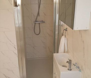 Kingsway, Hove BN3 4GL - Photo 6