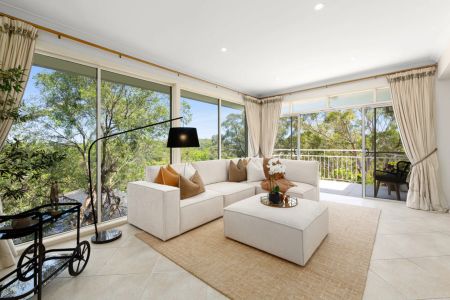 Versatile Family Home with Bay Views - Photo 2