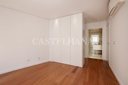 Apartamento T3 com varanda localizado junto à Av. da Liberdade - Photo 5