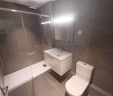 location Appartement T1 DE 28.4m² À PARIS - Photo 4