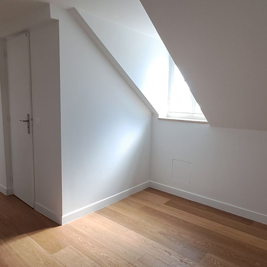 Location Appartement 5 pièces 102m² VERSAILLES 78000 - Photo 1