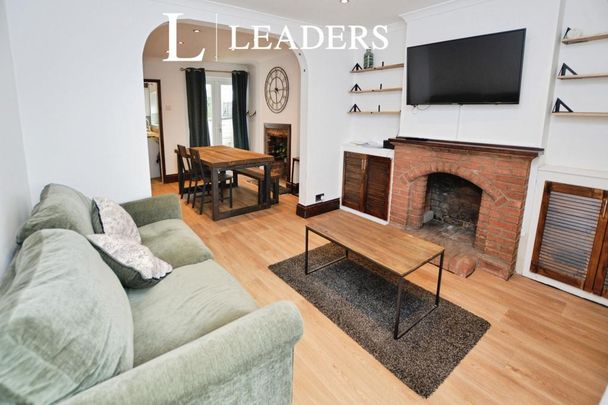 2 bedroom semi-detached house to rent - Photo 1