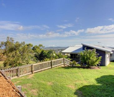 Capturing Views of Townsville & Magnetic Island - Photo 1