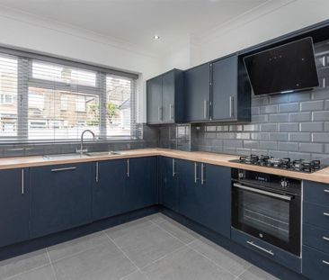 Room in a Shared House, Wanlip Road, E13 - Photo 2