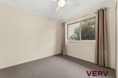 SPACIOUS FAMILY HOME - Photo 3