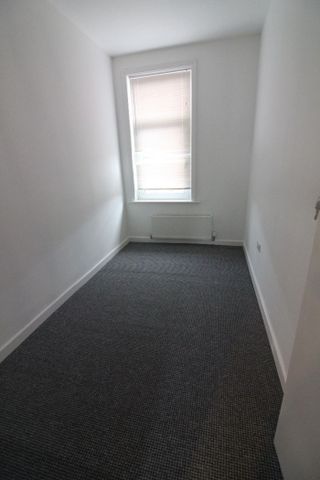 De Lacy Street, Ashton-on-Ribble, Preston - Photo 3