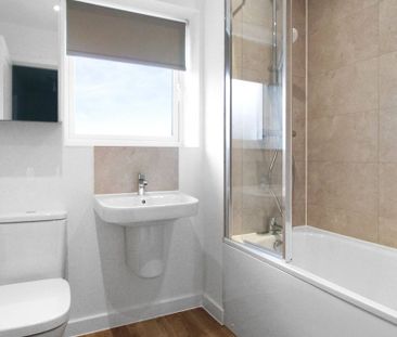 3 bedroom house to rent - Photo 3