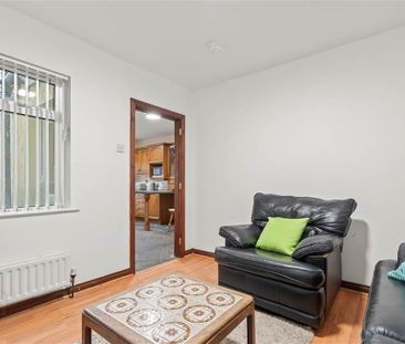 Bedroom 1, 10a Clonavon Terrace, Ballymena, BT43 5BE - Photo 3