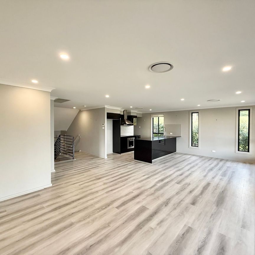 Register Your Attendance Now to Inspect! - Photo 1