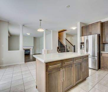 For Lease - 56 Lexington Avenue, Hamilton, Ontario - Photo 5