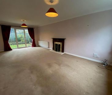 5 bedroom detached house to rent - Photo 3
