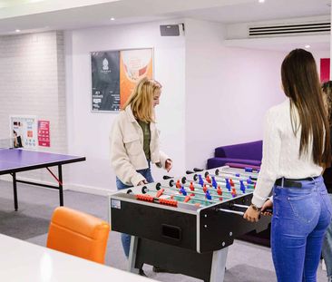 Extra Large Standard Double Ensuite - Photo 4