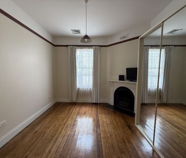 Convenient Location, Live Here! - Photo 4