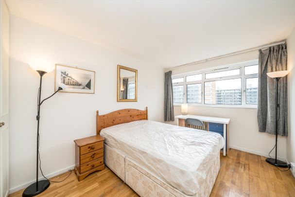 Bramwell House, Pimlico & Westminster, SW1V, London - Photo 1