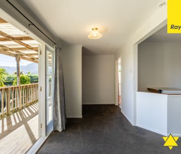 A Peaceful Retreat in the Heart of Huia - Photo 6