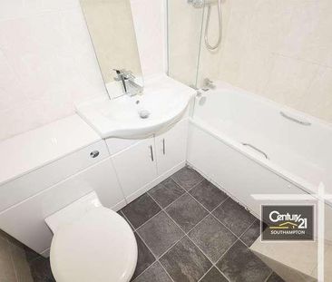 |ref: |, Bridge Road, Southampton, SO19 - Photo 4