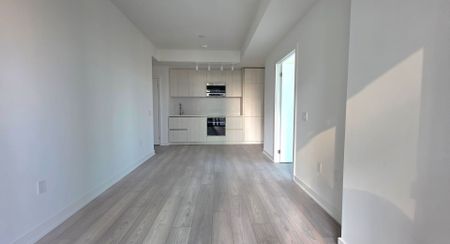 For Lease - 110 Broadway Avenue Unit# 2212, Toronto, Ontario - Photo 4