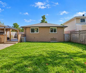 For Lease - 11 Daphne Crescent Unit# UPPER, Barrie, Ontario - Photo 2