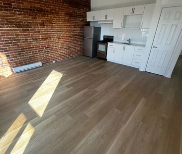 For Lease - 174.5 Hunter Street Unit# 6, Peterborough, Ontario - Photo 3