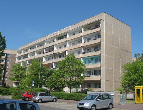 2-Raum-Wohnung mit Südbalkon - Foto 1