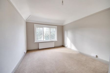 The Avenue, Radlett - Photo 4