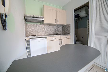 Location Appartement 1 pièce 17m² ROUEN 76100 - Photo 3