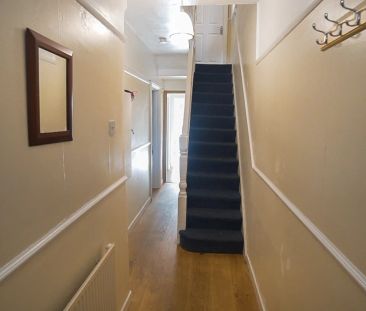 To Rent Cardigan Road, Winton, Bournemouth, BH9 £2,300 pcm Tenancy ... - Photo 1