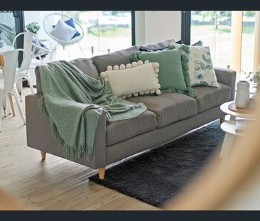 Premier location – Unfurnished two-bedroom apartment - Photo 3