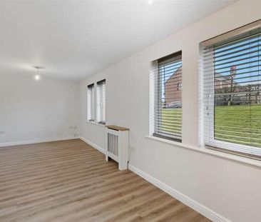 Blue Cedar Drive, Streetly, Sutton Coldfield, B74 - Photo 2