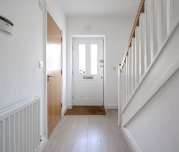 Ashley Road, Walton-on-Thames, KT12 - Photo 5